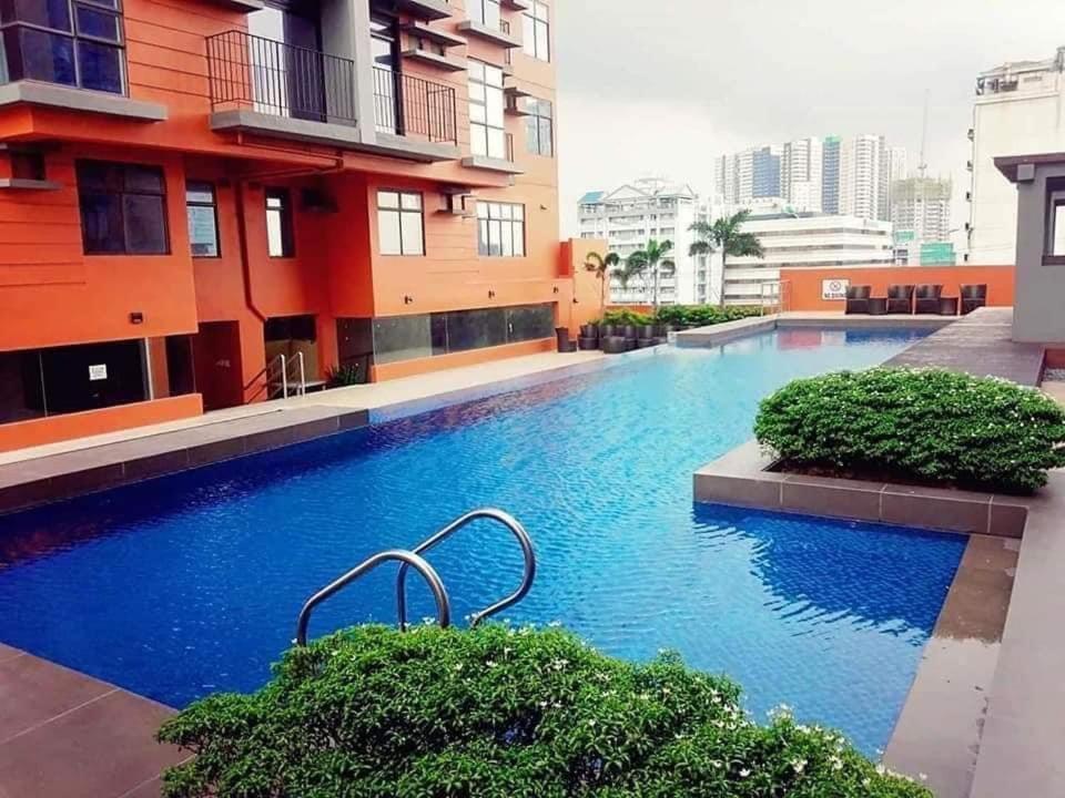 12 -A Portovita North Tower Quezon City Extérieur photo
