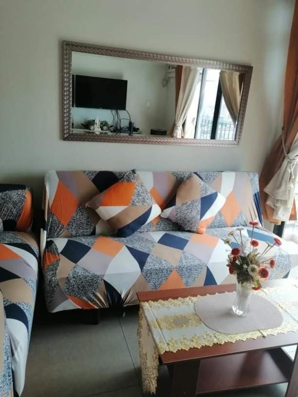 12 -A Portovita North Tower Quezon City Extérieur photo